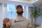 网友称自己30以后就不会打球了？老詹：笑尿 我40时这货又更推了